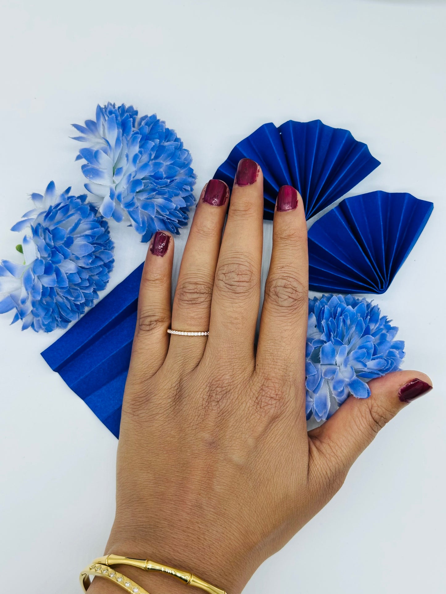 Row Glimmer Ring