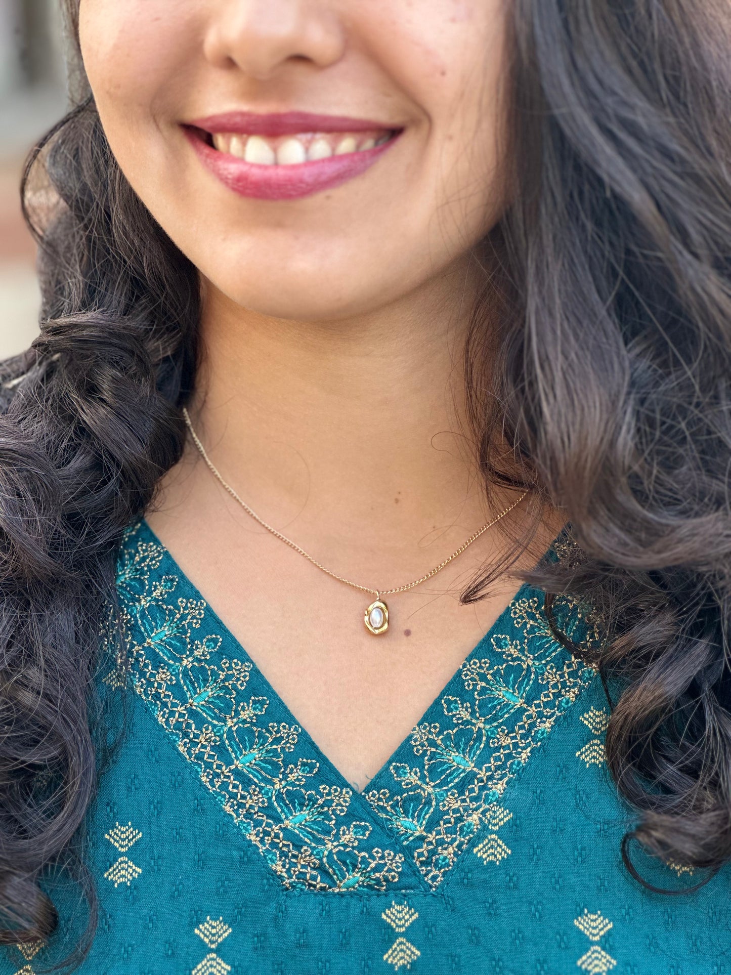 Pearl Essence Necklace