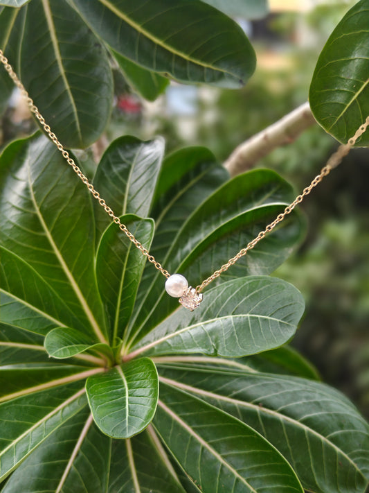 Pearl Pod Necklace