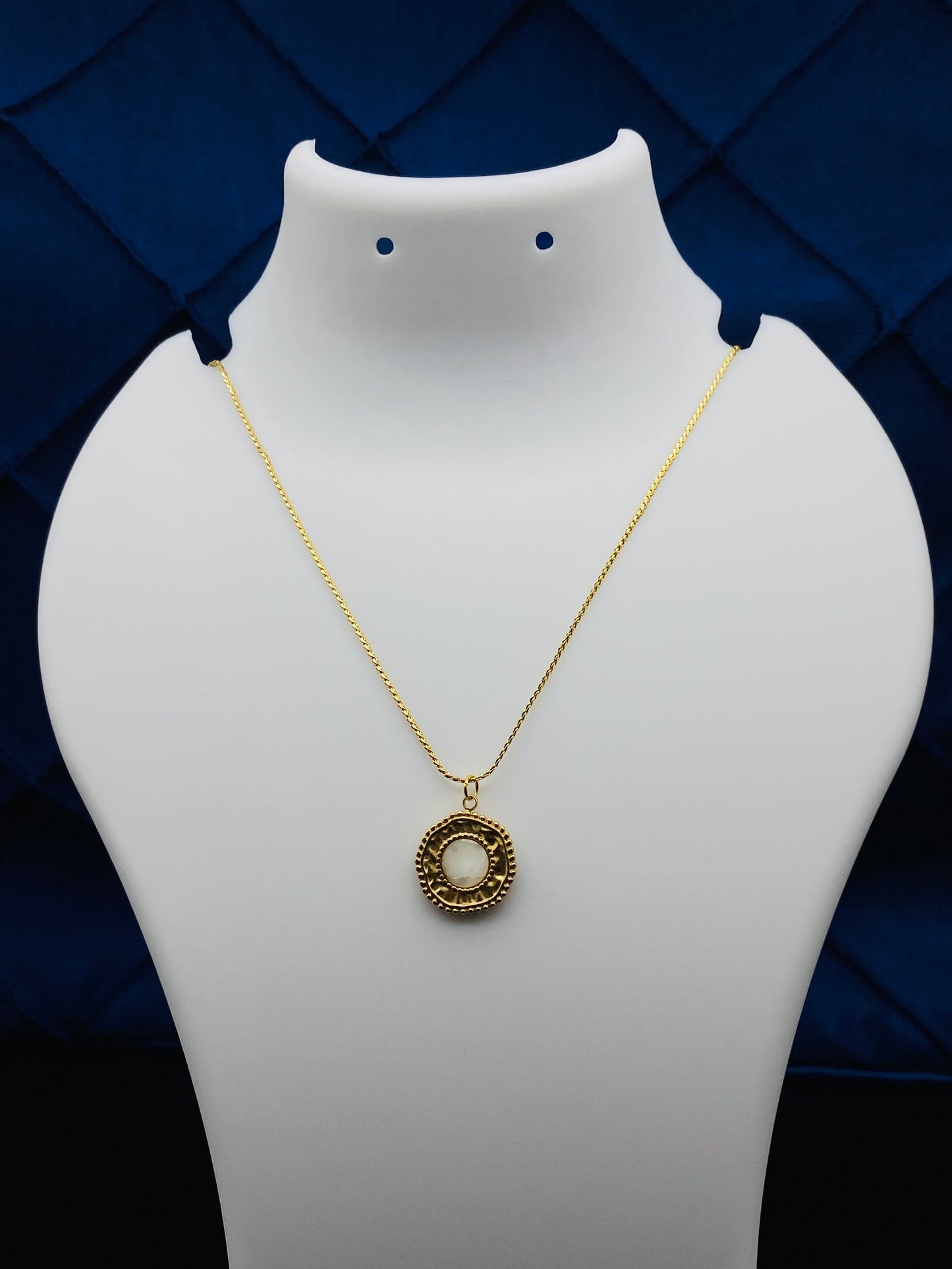 Ornate Circle Necklace