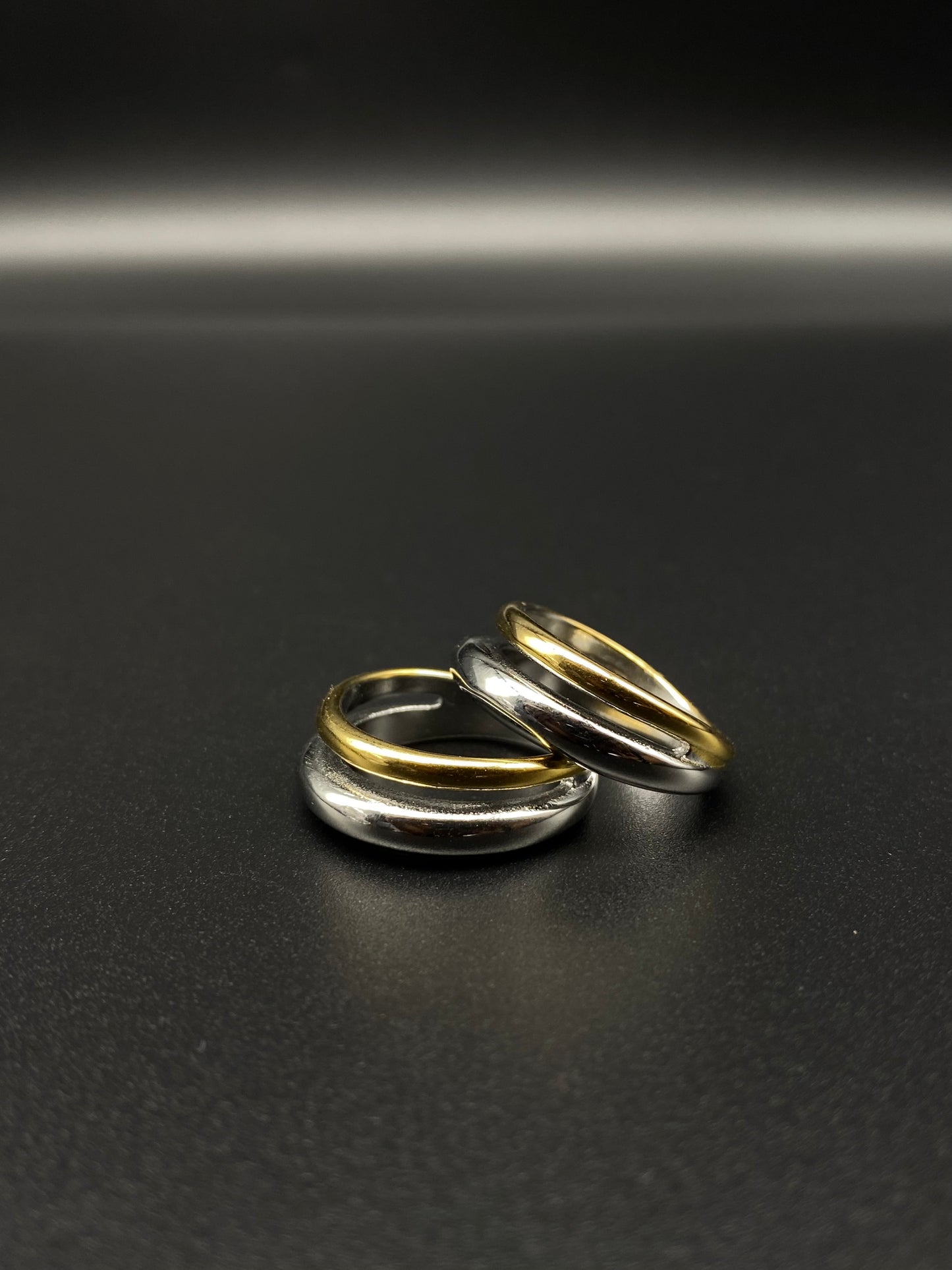 Two in Tone Ring