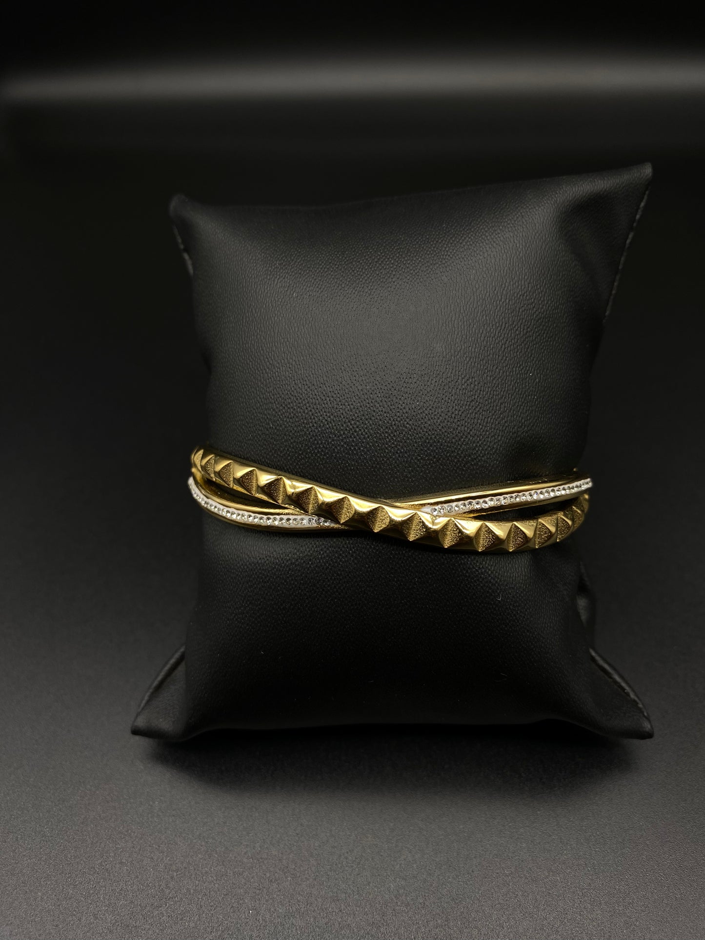 Golden Zigzag Bracelet