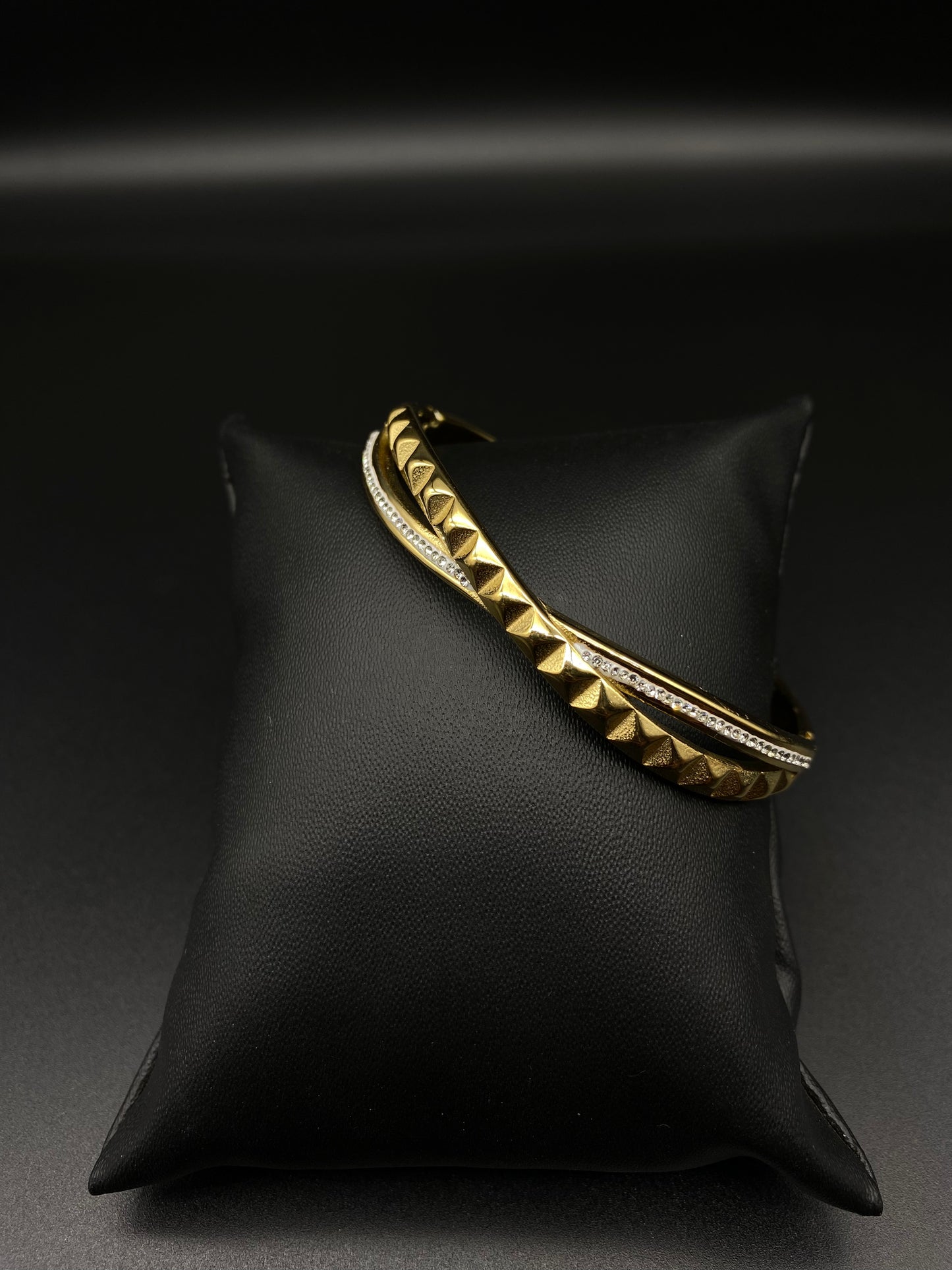 Golden Zigzag Bracelet